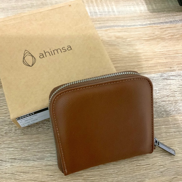 Ahimsa Brown Vegan Wallet - Picture 1 of 2